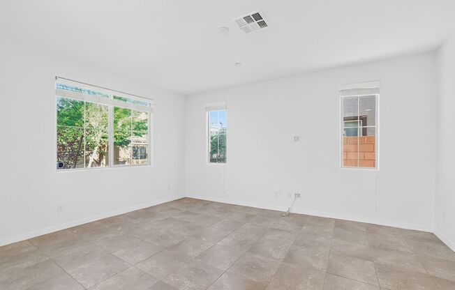 SOLAR PANELS!!! 2-STORY 3-BEDROOM HOME IN INSPIRADA - HENDERSON!