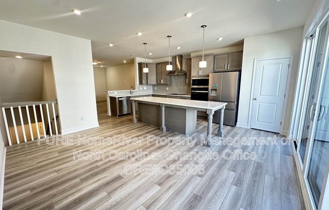 2413 MAGNOLIA BLOSSOM WAY