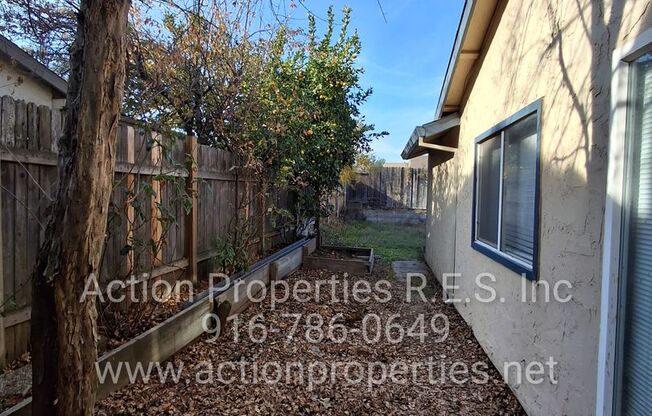 3 beds, 2 baths, $2,495