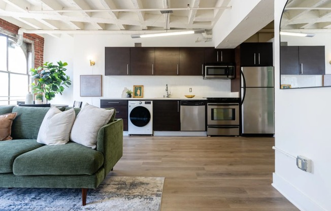 Jaide Lofts