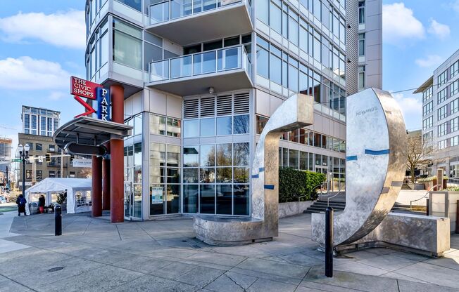 2 beds, 2 baths, 1,685 sqft, $3,900, Unit CIV1605