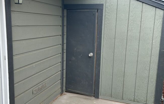 2 beds, 1 bath, 788 sqft, $1,300, Unit 1897F