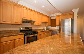 1 bed, 1.5 baths, 869 sqft, $3,295, Unit 02