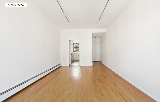 201 SAINT JAMES PL