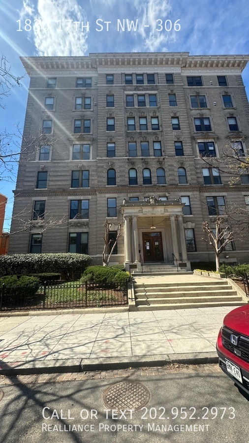 1830 17 ST NW