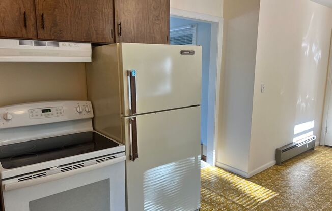 2 bedroom home located in Burien