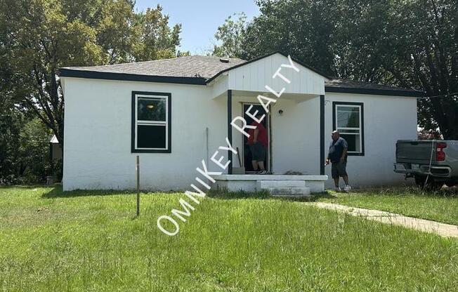 3 beds, 2 baths, 1,336 sqft, $1,375