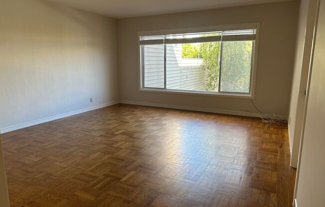 2454 - 2458 Chestnut Street