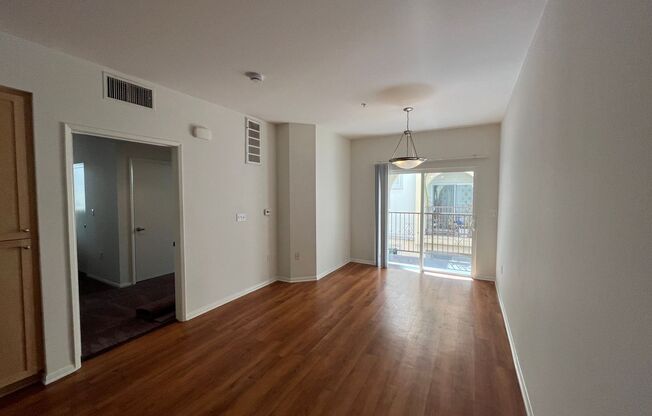 1 bed, 1 bath, 499 sqft, $1,795