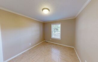 2 beds, 1 bath, $1,100