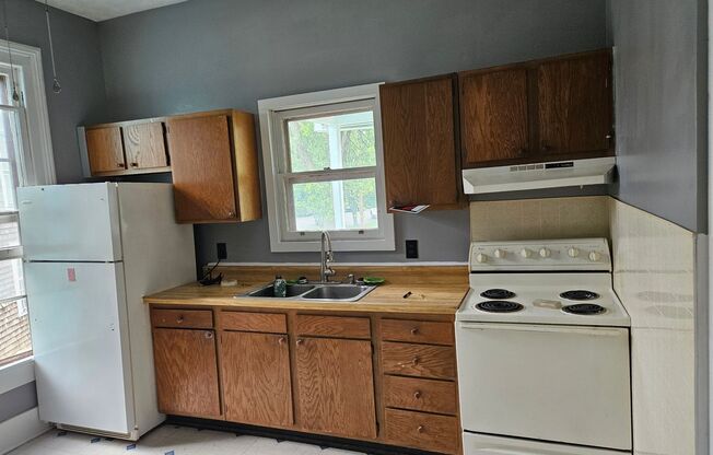 Knoxville 37917 - 2 Bedroom, 1 Bath home – Updated Historic Charm in Mechanicsville - Contact Brad Croisdale (865) 805-9964