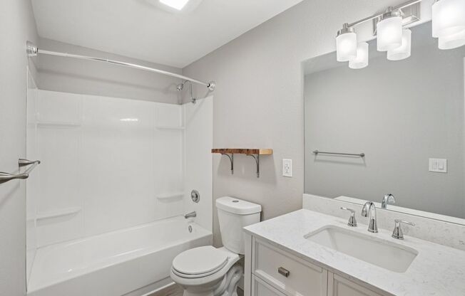 1 bed, 1 bath, 600 sqft, $1,375, Unit D27