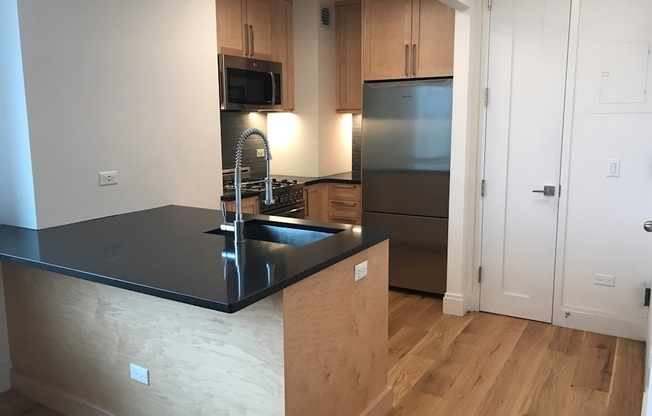 Studio, 1 bath, $4,200, Unit 20H