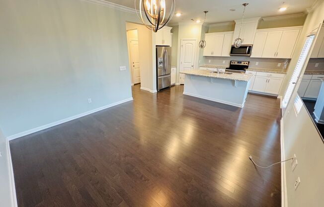 FOR LEASE - 3 bed, 2.5 bath, 1679 sqft townhome