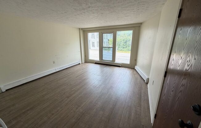 113 Main Street Epping LLC