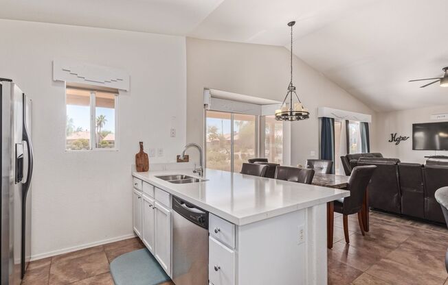 2 beds, 2 baths, $1,995