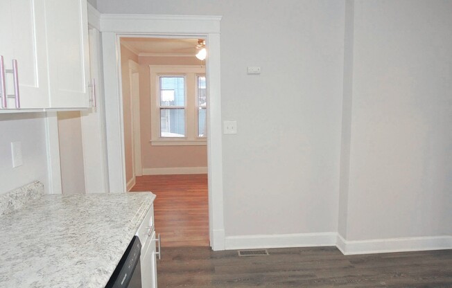 4 Bed - 2 Full Bath Colonial for Rent!