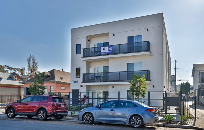 Premium Leo Apartments