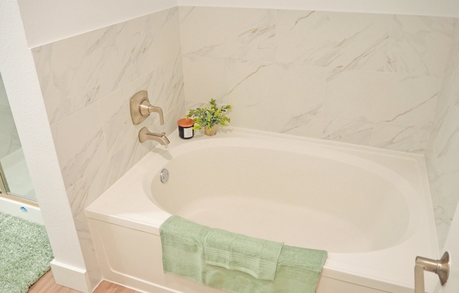 2 beds, 2 baths, 1,317 sqft, $3,300