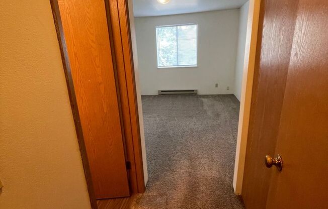 2 beds, 1.5 baths, 900 sqft, $1,650, Unit C106