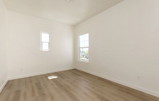 2 beds, 1 bath, 650 sqft, $2,495, Unit 106