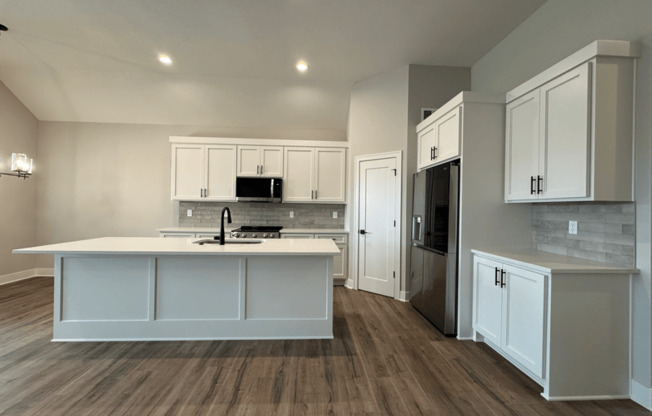 1430 SW WINTHROP TER