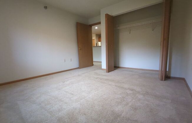 1 bed, 1 bath, 756 sqft, $1,605, Unit 290-210