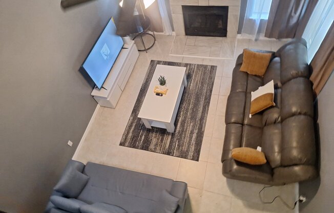 2123 CHATHAM SQ CT