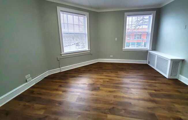 695 VERNON AVE