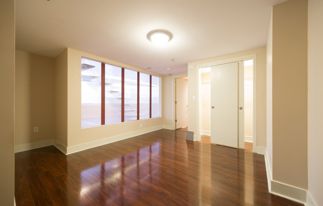 2 beds, 2 baths, 1,200 sqft, $1,970, Unit 106