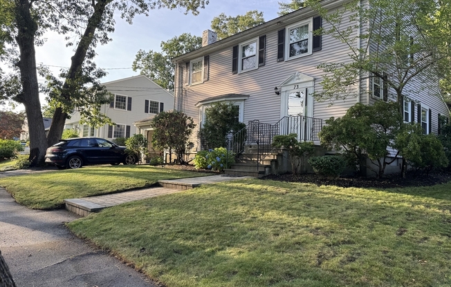 73 AUDUBON DR