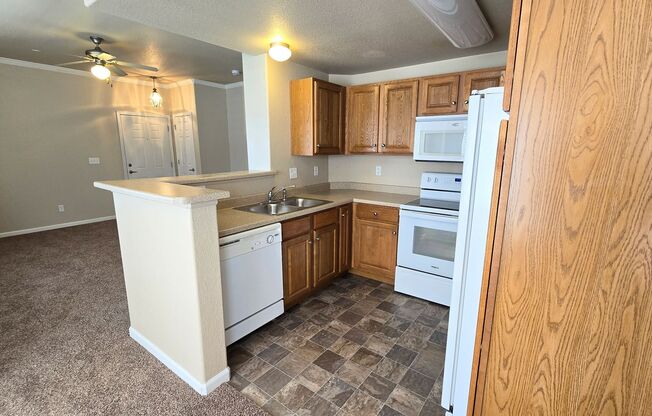 2 beds, 2 baths, $1,695