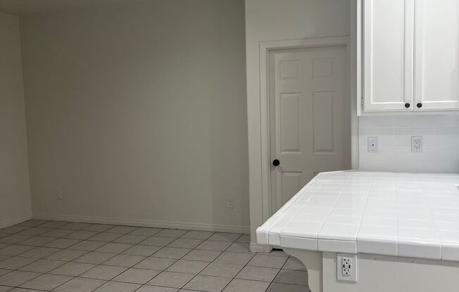 Beautiful 3 Bedroom 2 Bath Home!