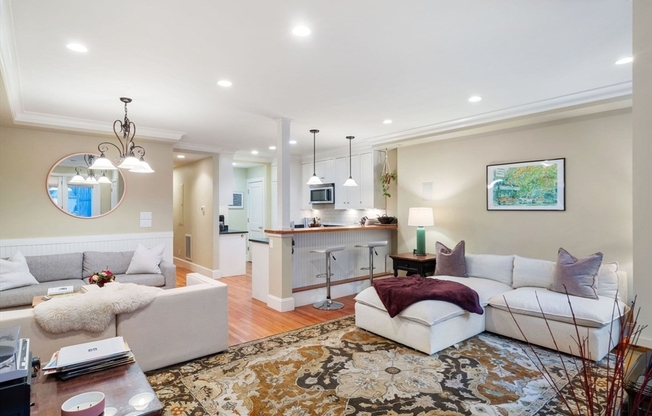 21 CUMBERLAND ST