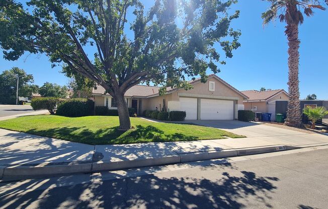 Rental Available - 3814 Cocina Ln Palmdale CA 93551