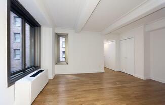 1 bed, 1 bath, $4,395, Unit 6C