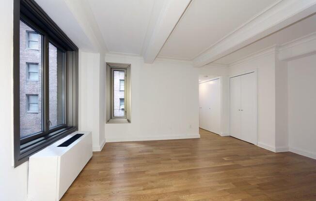 1 bed, 1 bath, $4,395, Unit 6C