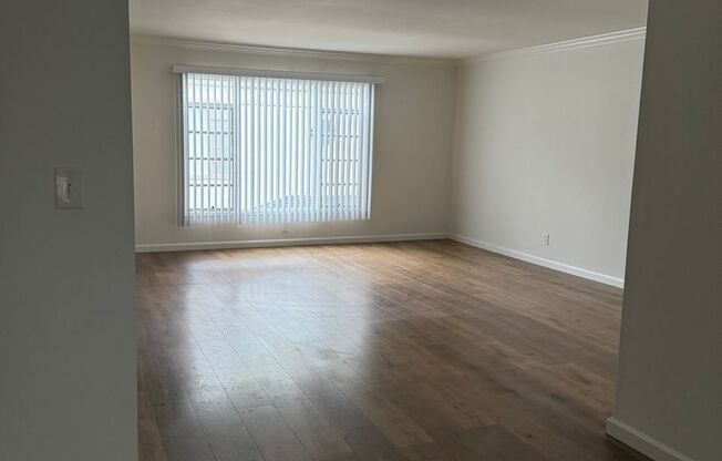 Regency Townhouse Apartments