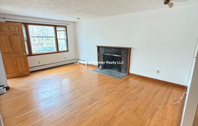 400 WALDEN ST