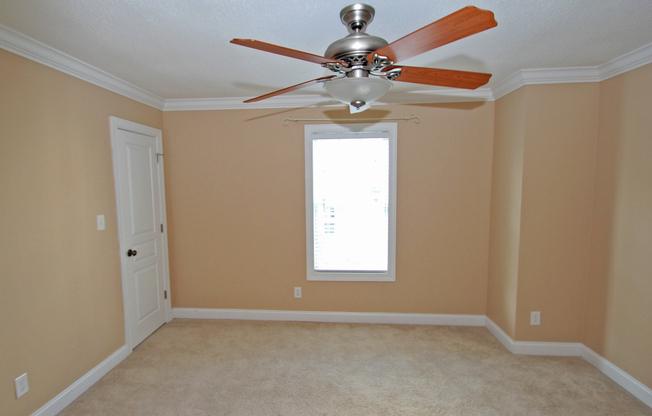 3 beds, 2 baths, $2,000