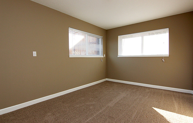 3 beds, 2 baths, 1,000 sqft, $2,149, Unit 3635 #14