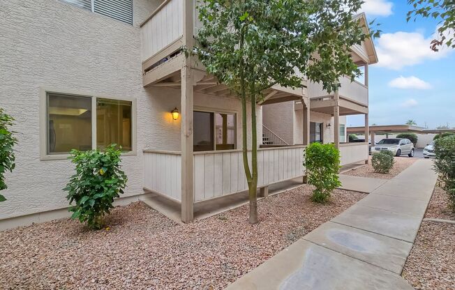 2 beds, 2 baths, $1,650, Unit UNIT 126
