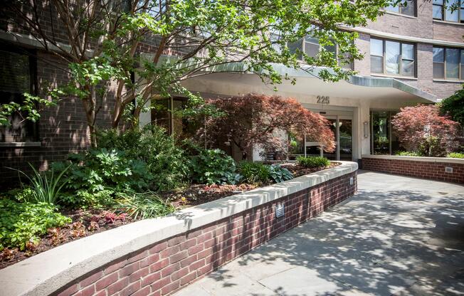 Studio, 1 bath, $3,250, Unit 16D