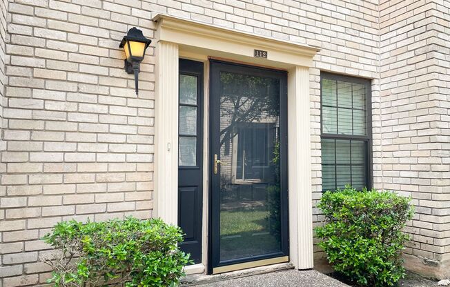 Discover Comfort and Convenience in Austin's Gated Gem - Your 2 Bed, 1.5 Bath Oasis Awaits!