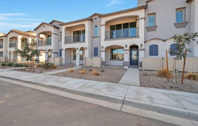 Brand New Luxurious Townhome in Warner Meadow