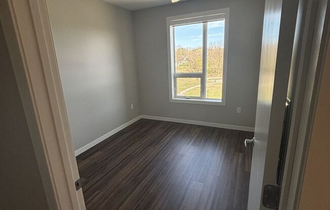 1 bed, 1 bath, 929 sqft, $1,800, Unit 208