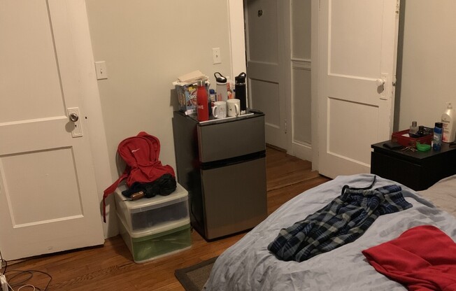 1 bed, 1 bath, $2,800, Unit 20