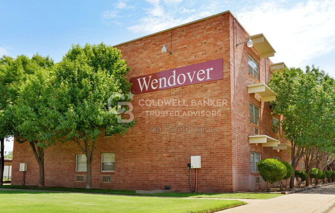 1 bed, 1 bath, 650 sqft, $680, Unit 208