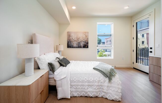 2 beds, 2 baths, 724 sqft, $3,895, Unit 301