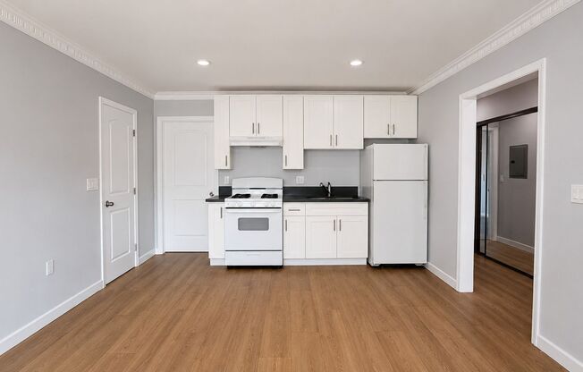 6222 S West Blvd, LLC